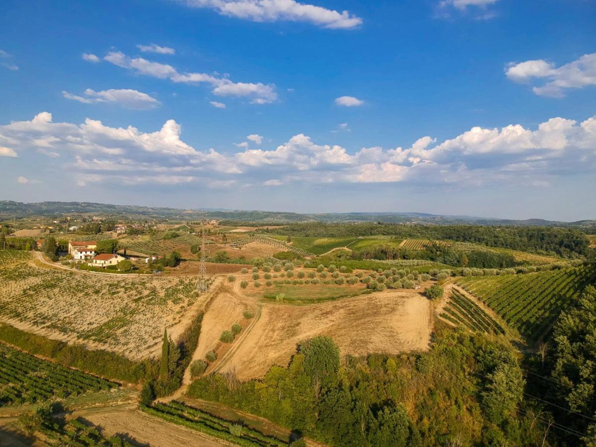 Agricamping Poggio Ai Pini Wine Camping Certaldo Exterior foto
